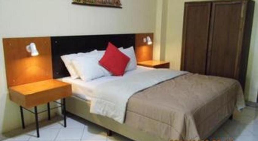 Augusta Pelabuhan Ratu Hotel Sukabumi Ngoại thất bức ảnh